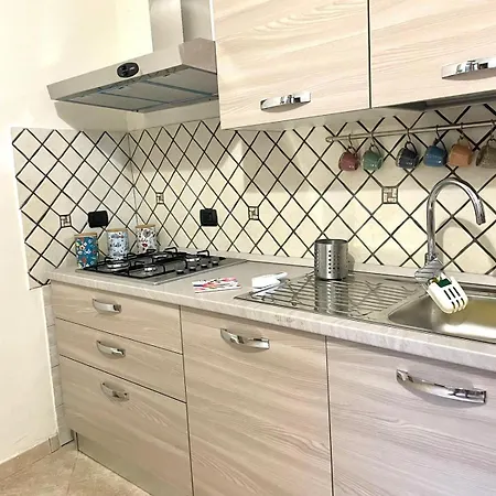 Ciko's House דירה פוזולי